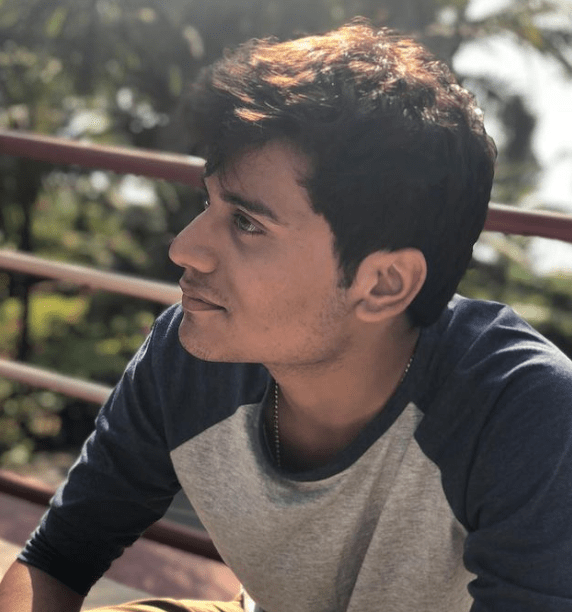 Meme Chat founder Kyle Fernandes Biography, Business, Success Story, and Net worth.