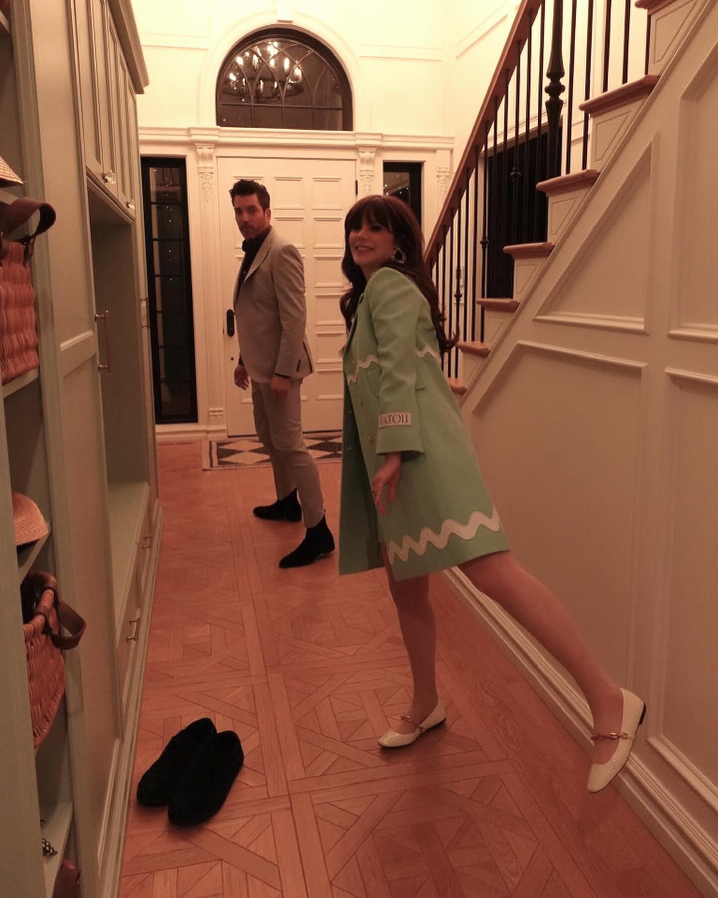 What Is Zooey Deschanel Net Worth? Her Earning Sources 2024