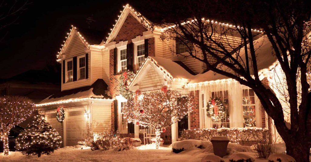 How to Prepare Your Home for Christmas Light Installation in DeSoto