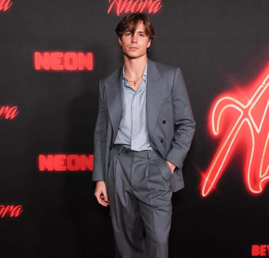 Nicholas Chavez Height: How Tall Is the American Actor