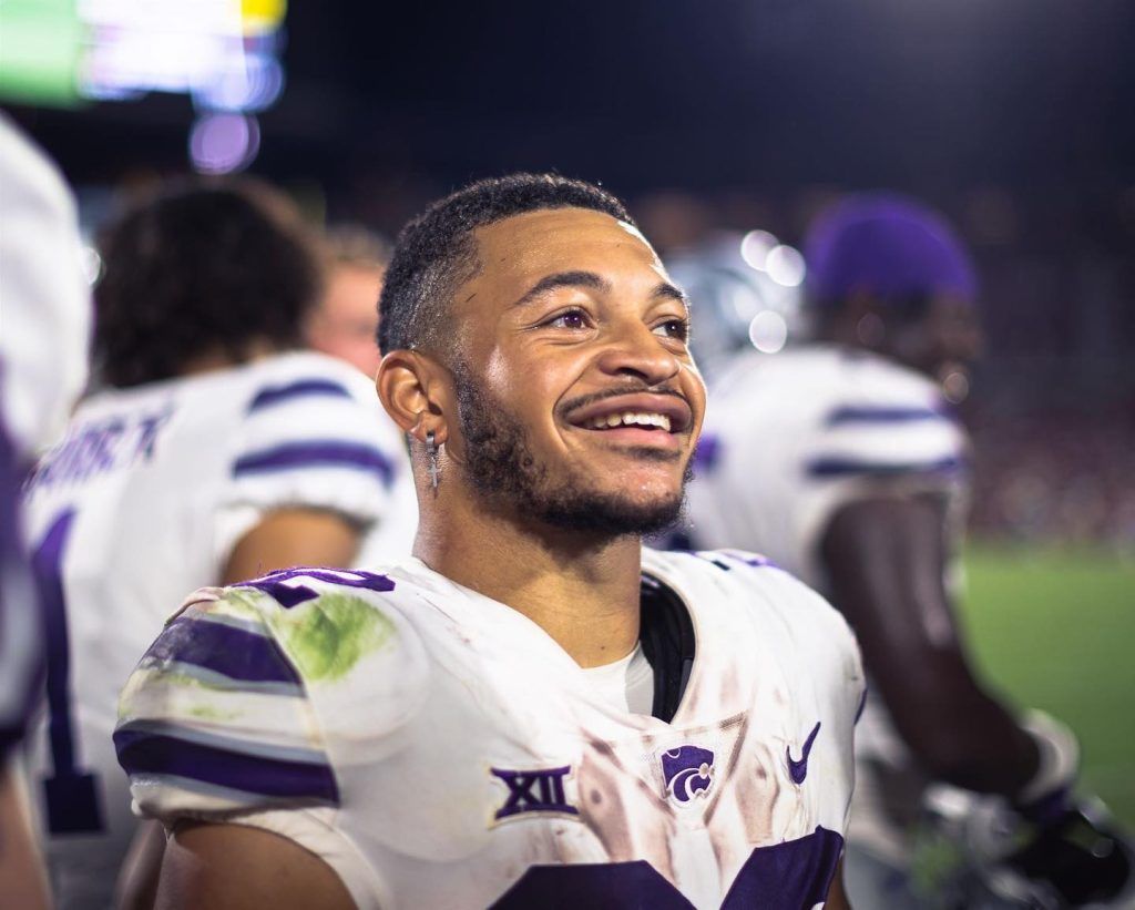 What Is Deuce Vaughn Height? American Running Back Stats What Is Deuce Vaughn Height? American Running Back Stats