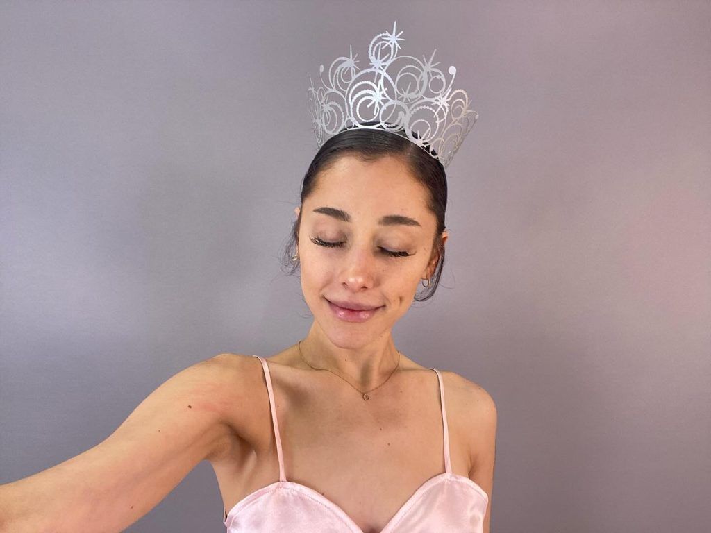 How Tall is Ariana Grande? Find Out Her Exact Height How Tall is Ariana Grande? Find Out Her Exact Height