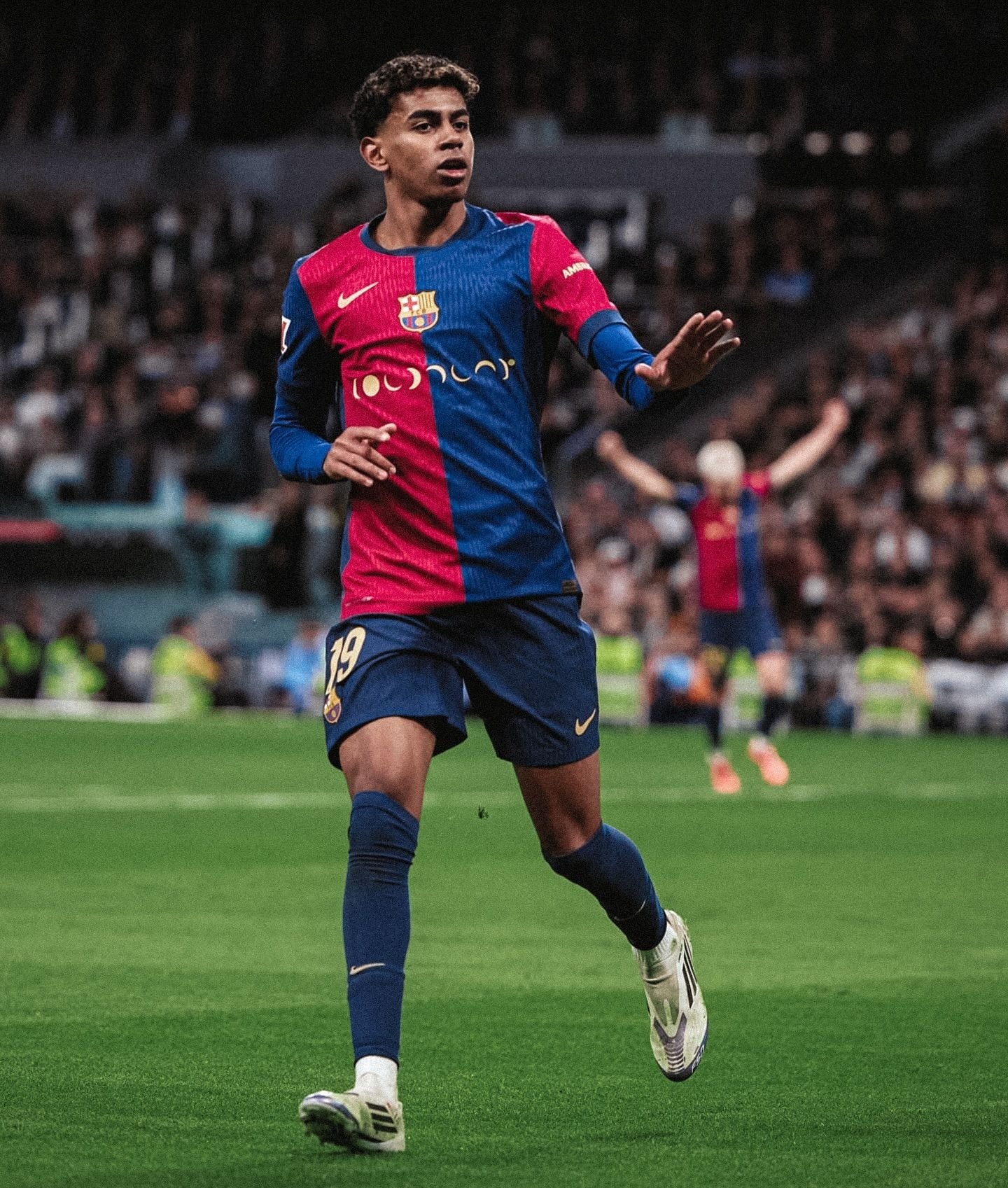 Lamine Yamal Height: Discover the Young Footballers Stats - CEOColumn