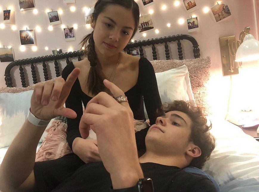  Sabrina Carpenter and Joshua Bassett