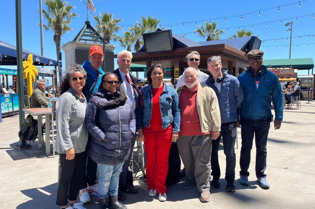 Cast of A Man on the Inside: Meet the Key Players