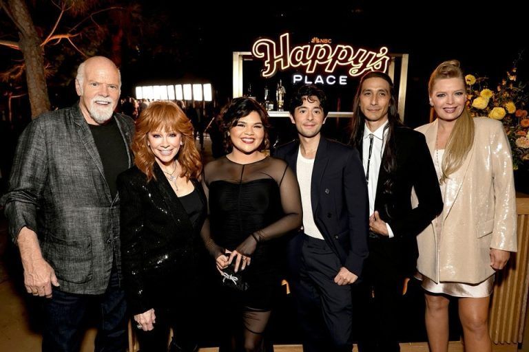 Cast of Happy’s Place (2025) – Meet the Full Cast – CEOColumn