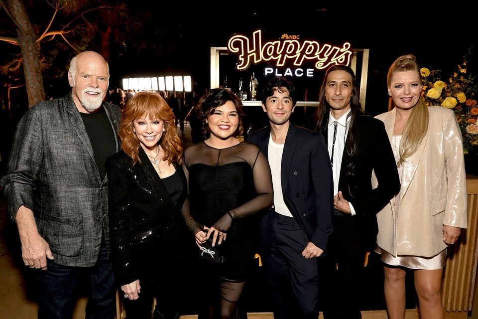 Cast of Happy's Place (2025) – Meet the Full Cast
