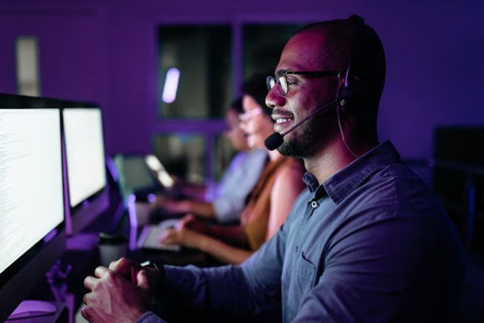 Mastering Call Center Management: Tips for Enhancing Agent Performance