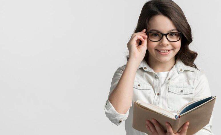 Top Quality Reading Glasses for Kids: Boost their Comfort and Learning Experience