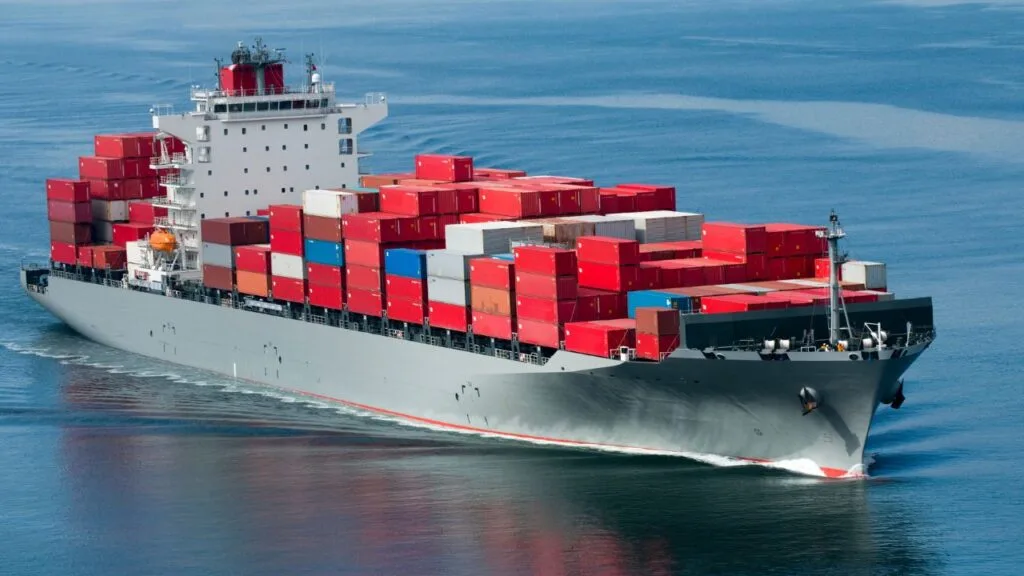 International Shipping Challenges and How Reliable Couriers Solve Them