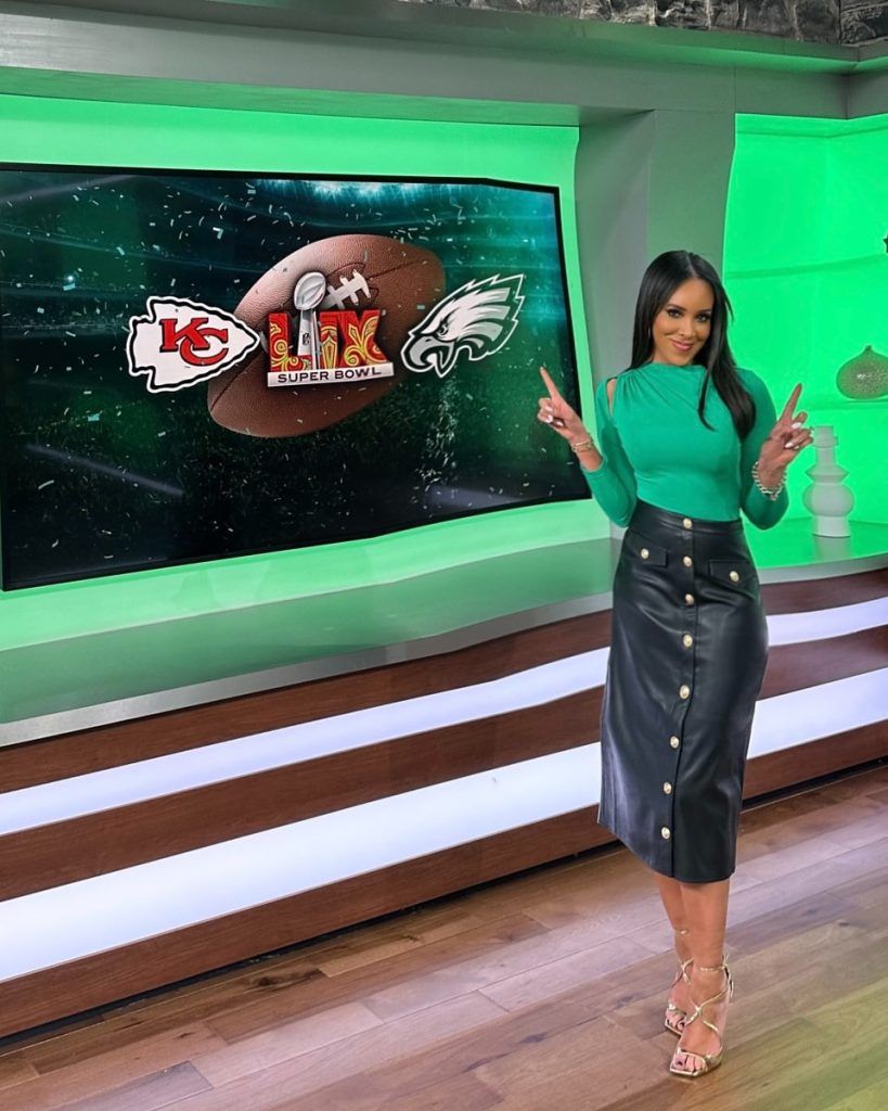 Jacqueline London Bio: NBC10 Anchor’s Life & Career