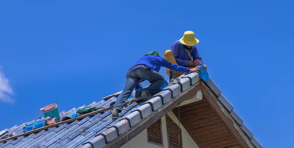 Flat Roof Maintenance in Austin and Choosing a Reliable Roofing Company in Arlington