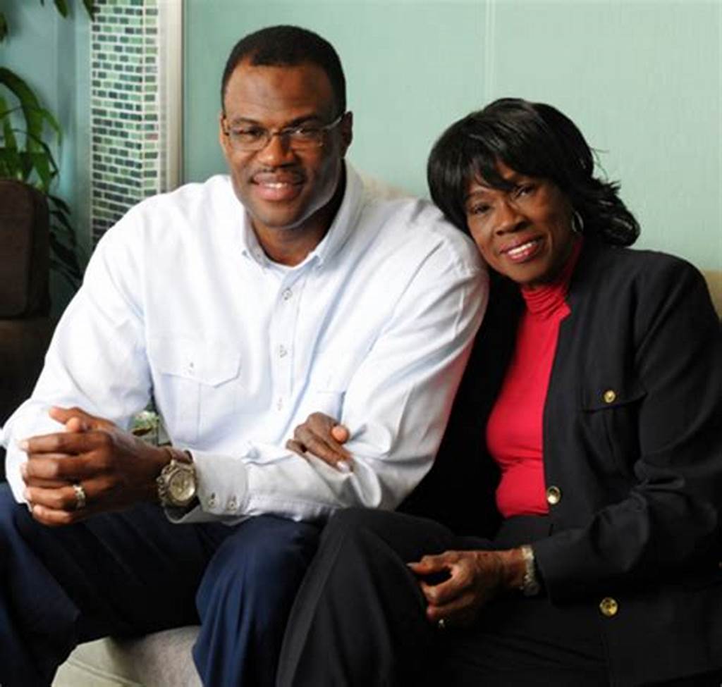 Valerie Hoggatt: Meet the Woman Behind NBA Star David Robinson