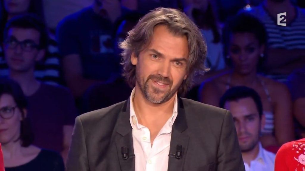 Aymeric Caron fortune 2025 : chiffres et révélations Aymeric Caron fortune 2025 : chiffres et révélations