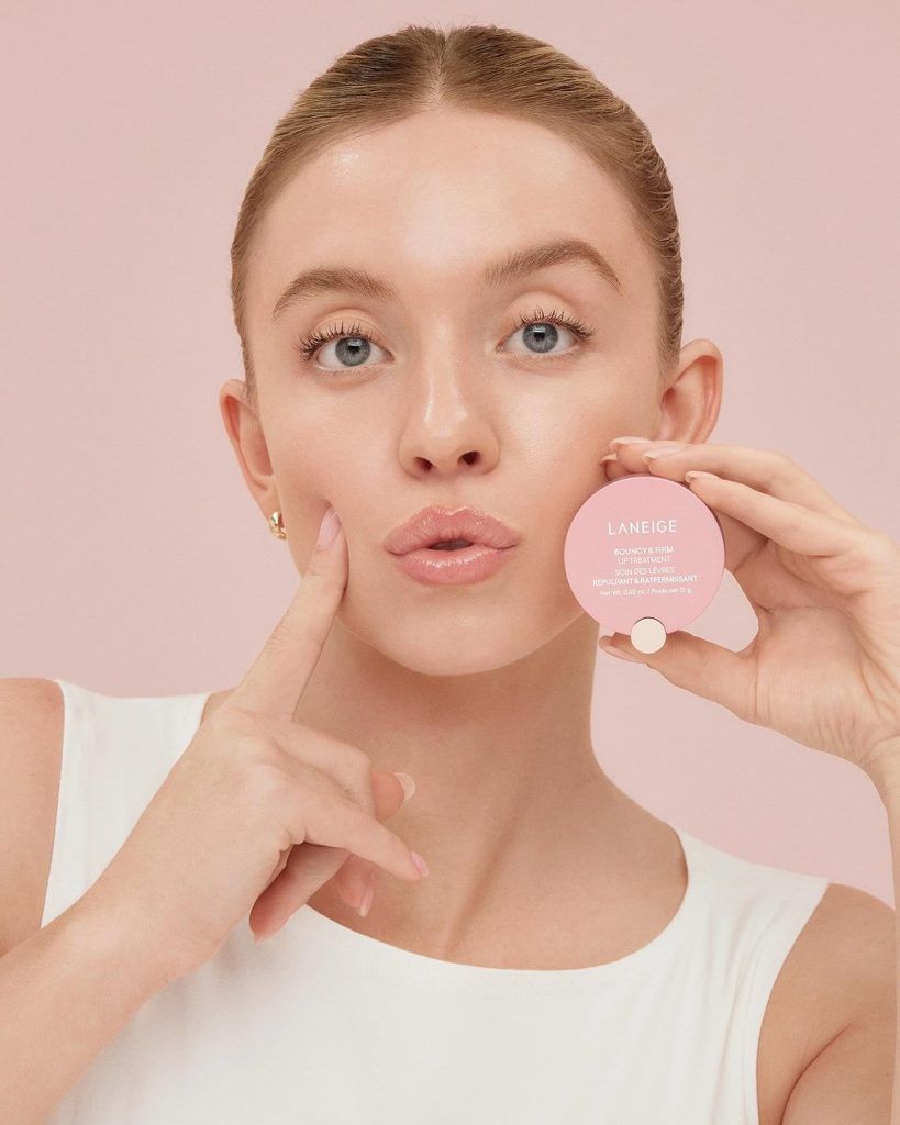 How Tall Is Sydney Sweeney? Her Real Height Revealed