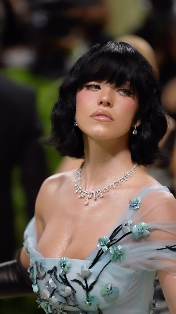 How Tall Is Sydney Sweeney? Her Real Height Revealed