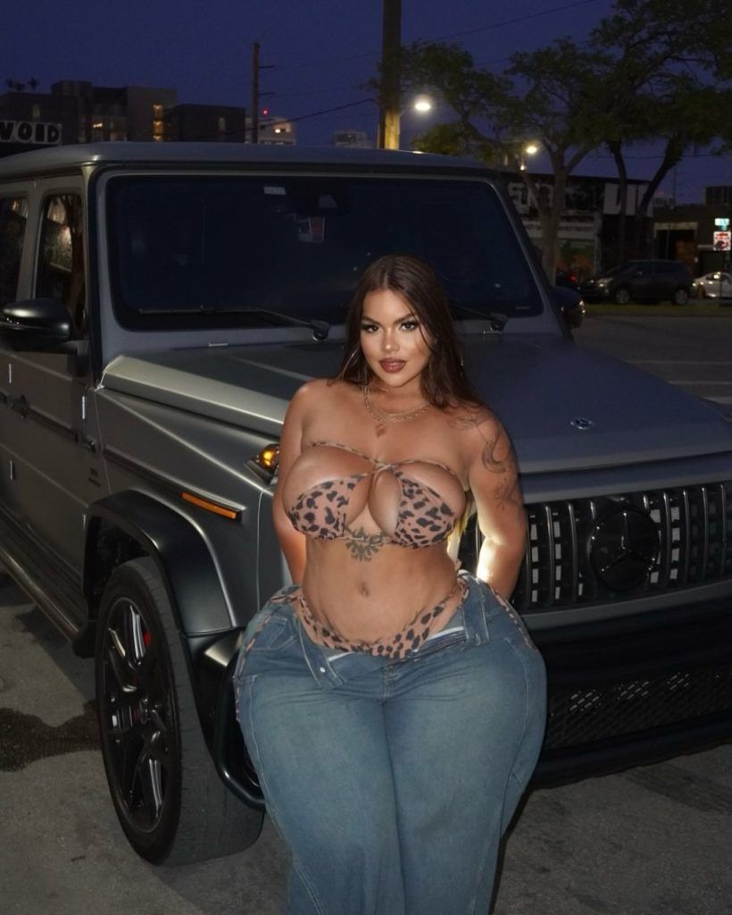 Gracie Bon Measurements: Full Curvy Body Breakdown