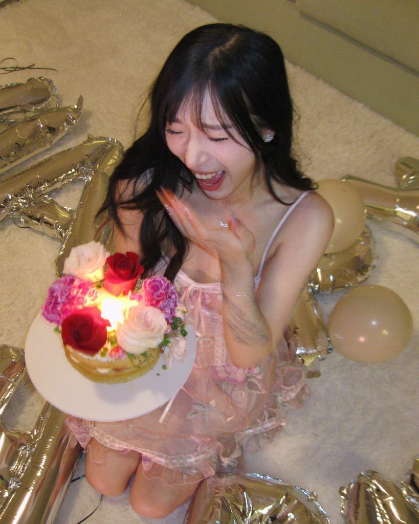 Elle Lee Age: You Won’t Believe How Old She Is