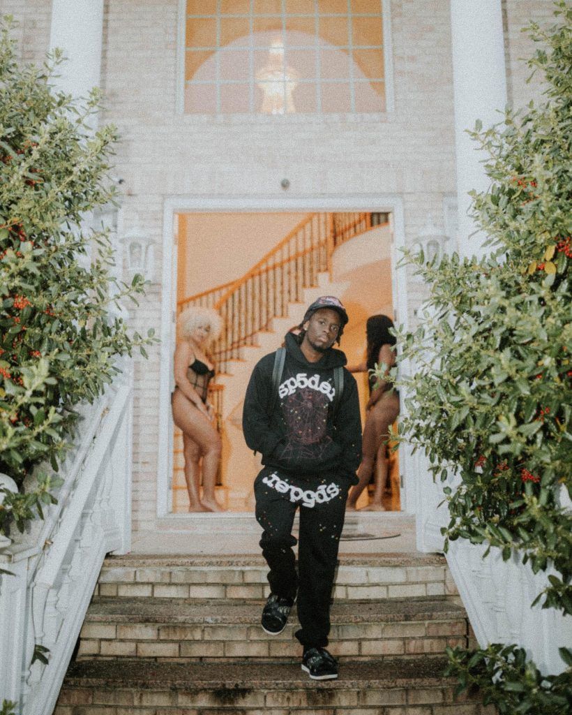 How Old Is Kai Cenat? Age & Birthday Revealed How Old Is Kai Cenat? Age & Birthday Revealed