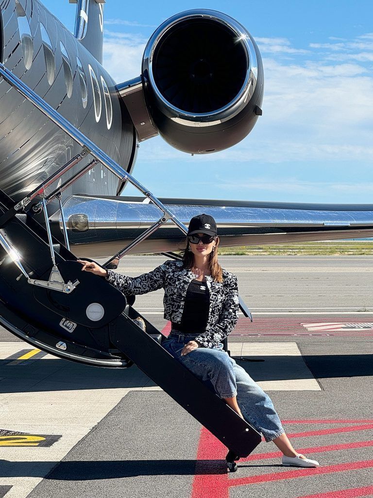 Jwana Karim: Dubai Bling Star’s Life, Career & Net Worth