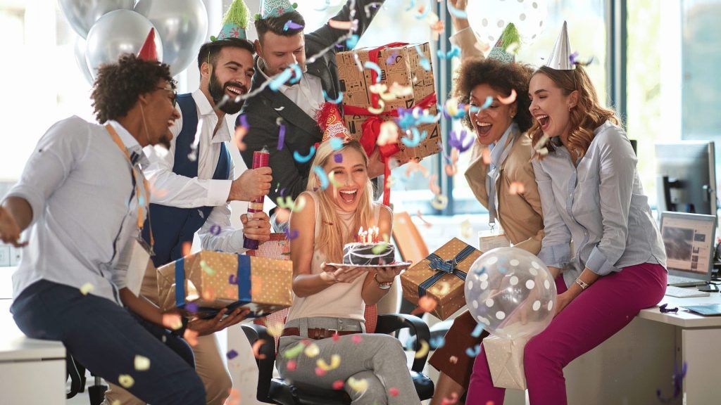 Birthday Wish for Employee: Heartfelt & Professional Ideas