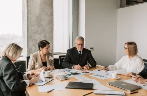 Choosing the Right Business Structure for Long-Term Financial Success