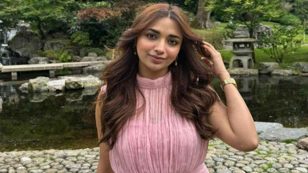 Jiya Shankar Height, Net Worth & Relationship 2026 Jiya Shankar Height, Net Worth & Relationship 2026