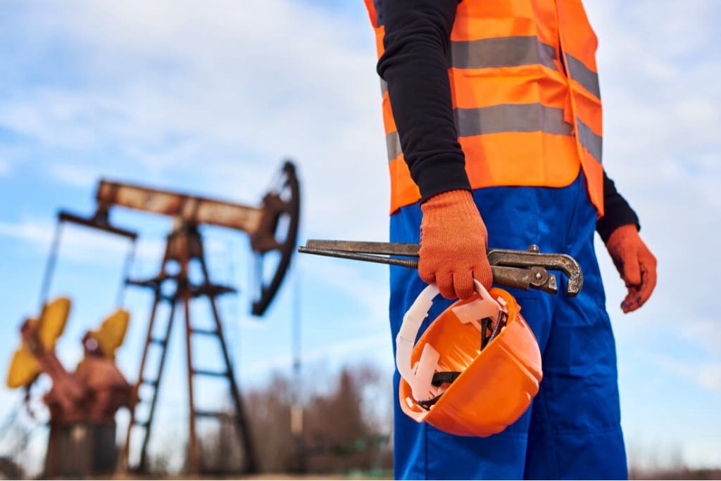 Why the Modern Oil Field Remains One of the Most Hazardous Workplaces