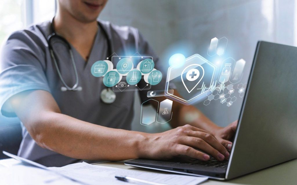 How Custom Healthcare Software Development is Revolutionizing Patient Care