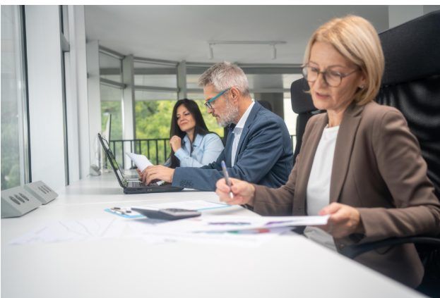 How AI Agents Improve Efficiency Across Small Business Teams