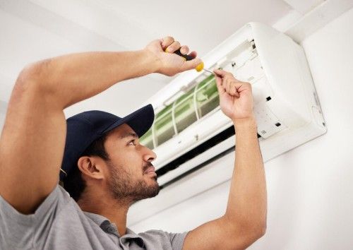 How AC Repair Services Help Prevent Unexpected Summer Breakdowns