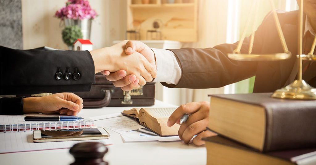 What to Look for When Choosing a Personal Injury Firm