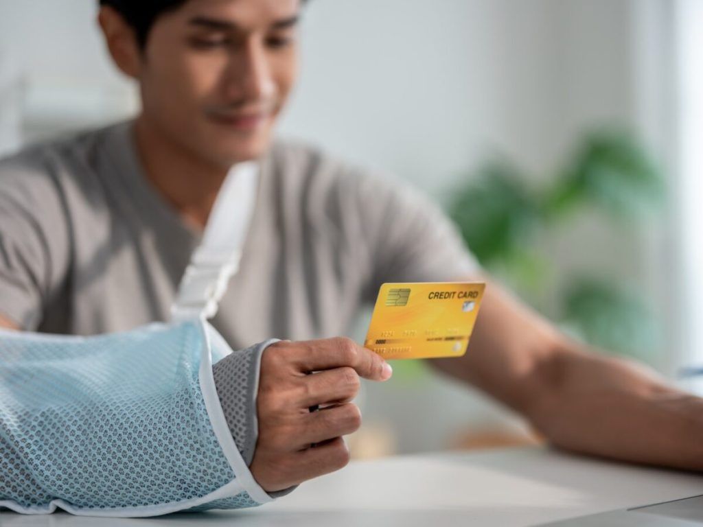 Facing Hospital Bills After a Local Crash? Steps to Protect Your Injury Claim in Torrington