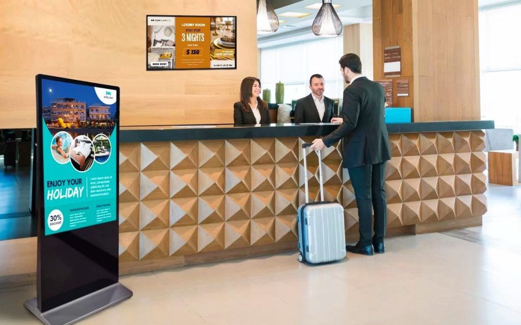 Why Hotel Signage Shapes the Guest Experience
