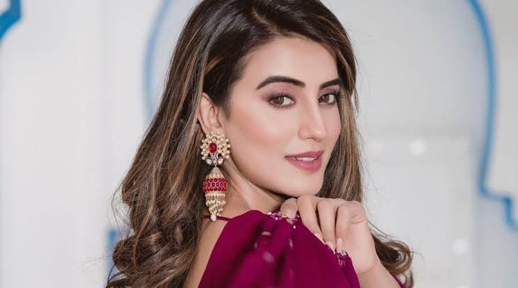 Akshara Singh Age, Height, Boyfriend & Net Worth 2026
