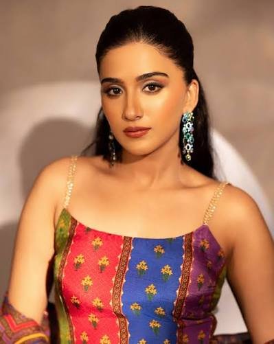 Nimrit Kaur Ahluwalia Height, Age, Career & Bio Facts 2026