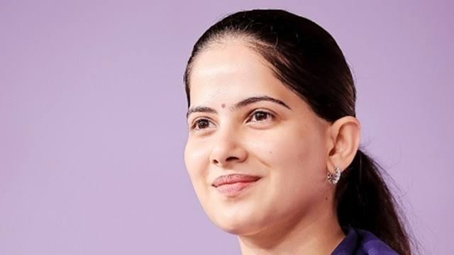 Jaya Kishori Height in Feet, Husband, Age & Net Worth 2026