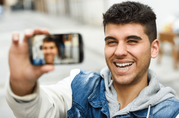 How To Upload Selfies For AI Headshots That Look Like You