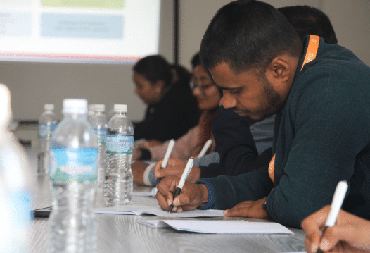 How to Choose the Right MBA Program Without Wasting Time and Money