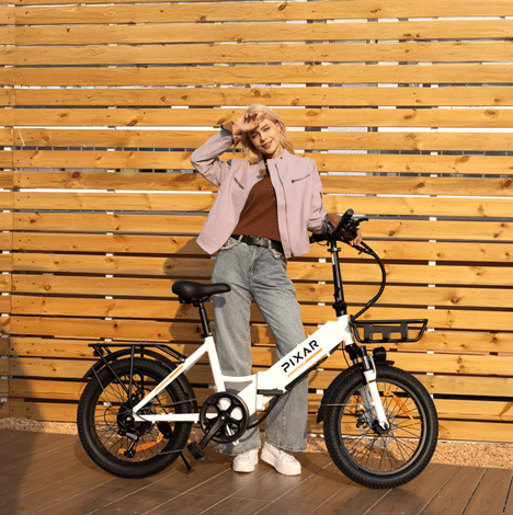 Why a Low Step Folding E-Bike is the Safest Choice for Active Seniors